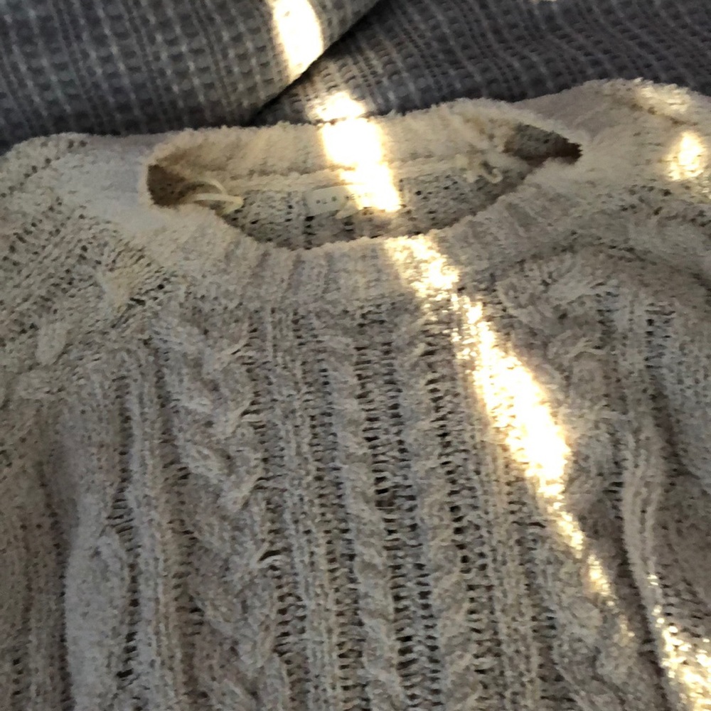 Pacsun sweater